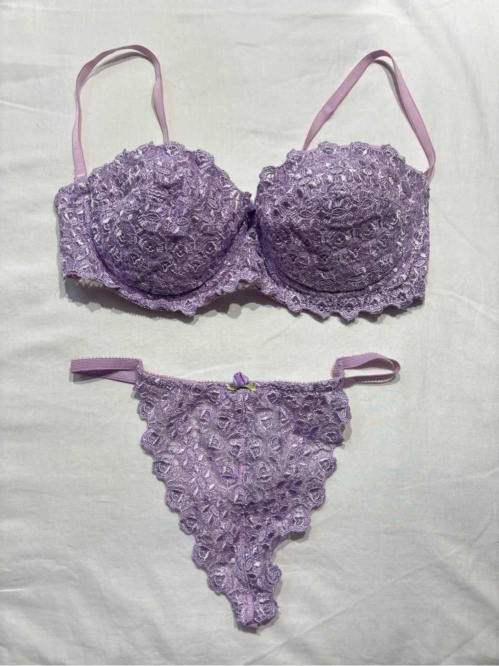 Vintage 1998 Victoria's Secret Lavender Lace Push-Up Bra & Thong Lingerie Set